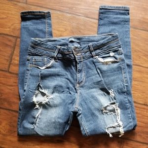 Blue Spice Distressed Jeans